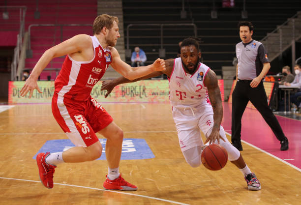 更是推动中 更是推动中